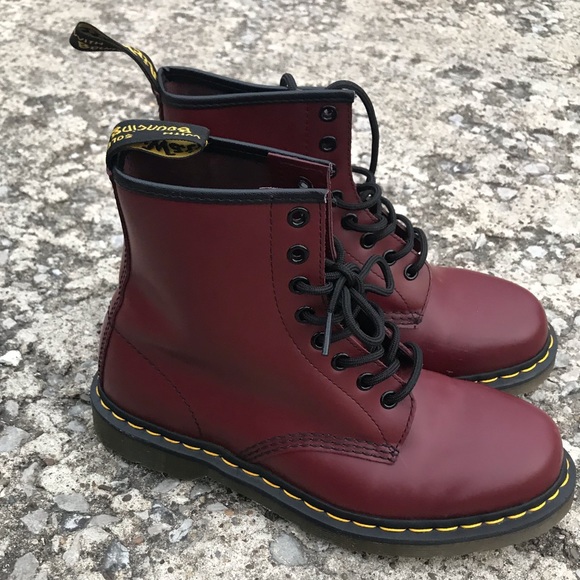 Dr. Martens Shoes - Maroon Dr. Martens